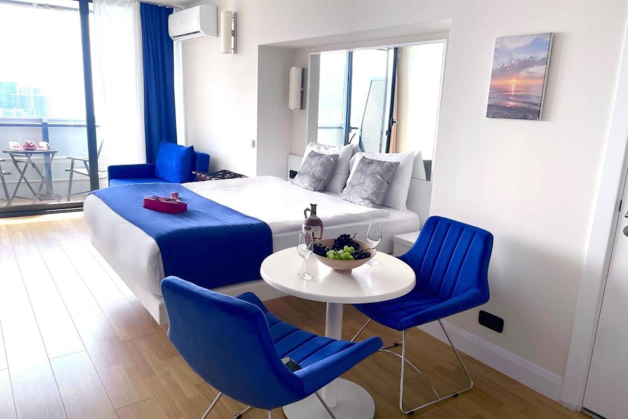 巴统Sea View Orbi City公寓式酒店 外观 照片